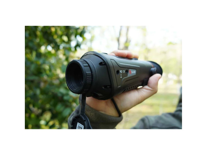 Тепловизионный монокуляр Guide TK451 400х300 17um <=30mk, D50мм,зум х3.3-х13.2, ЛЦУ, WiFi, до 5ч, обнаружение 1400м, 535г