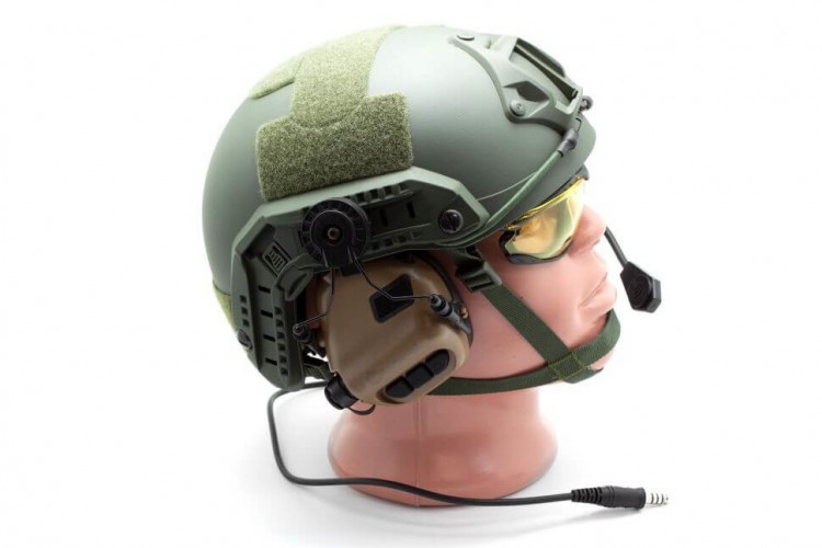 Наушники активные стрелковые Earmor Military Edition ME6 с микрофоном на шлем-каску 22-82 ДБ Койот