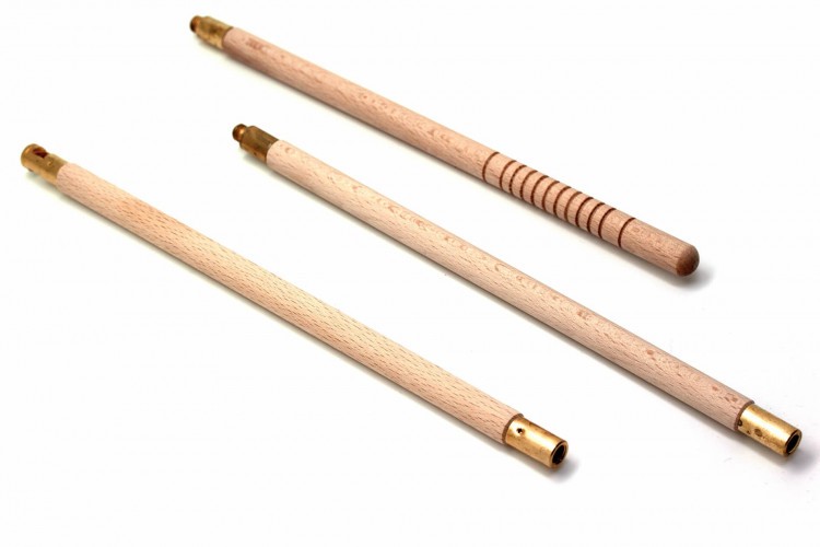 Шомпол Nimar 700.0000 для .10 - .28 калибра Мама 8/32 D=12 мм L=70 см Дерево