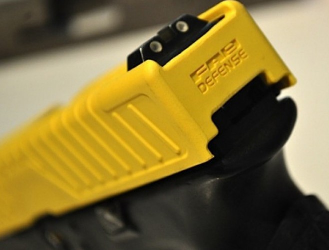 Накладка на затвор Fab Defense Tactic Skin 19 FX-TACS19Y для Glock 19 Желтый