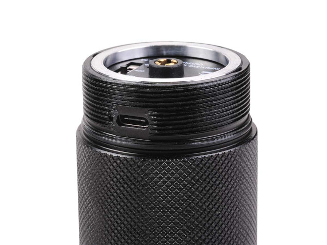 Фонарь поисковый Nextorch SAINT TORCH 30 V2.0 8000 lm