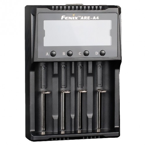 Зарядное устройство Fenix ARE-А4 на 4 канала с LCD дисплеем