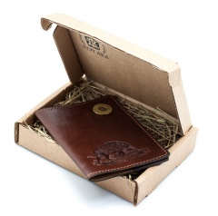 Обложка для паспорта Пергама Кабан из натуральной кожи Коричневый