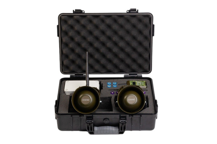 Динамики внешние Hunterhelp Альфа Wi-Fi беспроводной и Альфа проводной c ПДУ Wi-Fi в кейсе