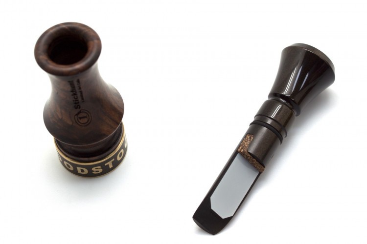 Манок духовой на утку Stickhunt ArtCalls Woodstock Орех Gold edition 1 лепесток Чёрное золото