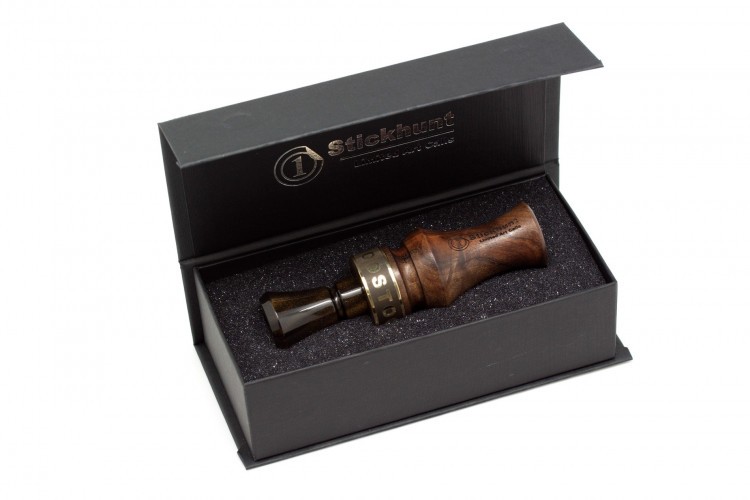 Манок духовой на утку Stickhunt ArtCalls Woodstock Орех Gold edition 1 лепесток Чёрное золото